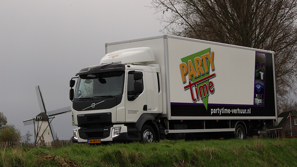 Over Ons - Party-Time Verhuur & Organisatie - Vrachtwagen